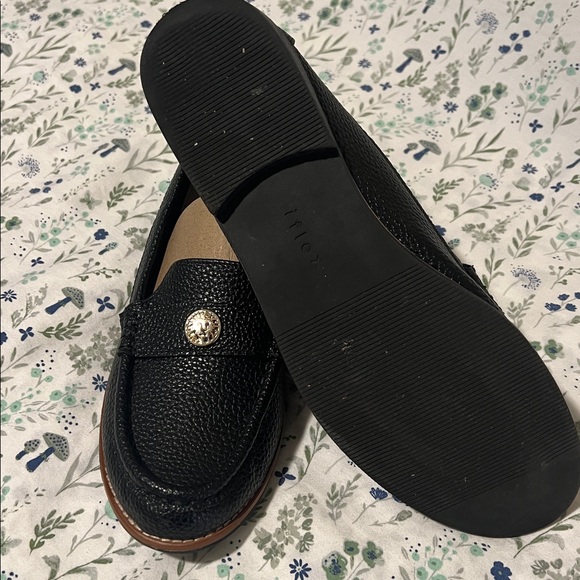 Black Leather Loafers with Gold Accent - Picture 3 of 3